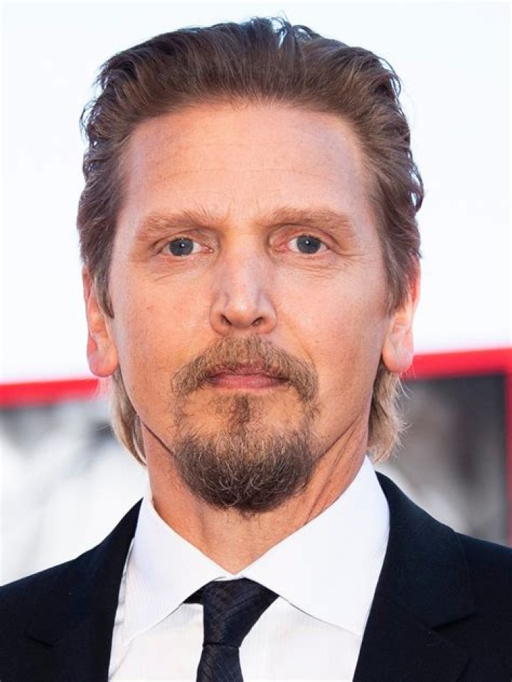Hire Barry Pepper For an Appearance at Events or Keynote Speaker Bookings.