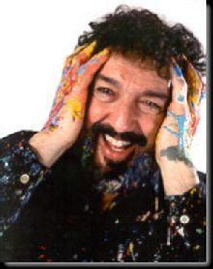 Performance Artist Denny Dent Dies