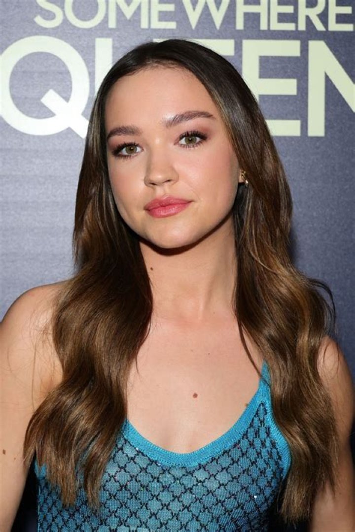 Sadie Stanley – Celeb Secrets