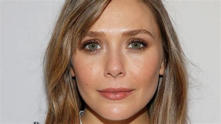 Where Does Elizabeth Olsen Live?